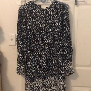 Professional quarter sleeve dress